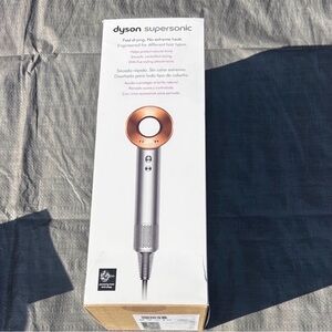 Dyson Supersonic Hair Dryer - White, Silver with Copper Accent